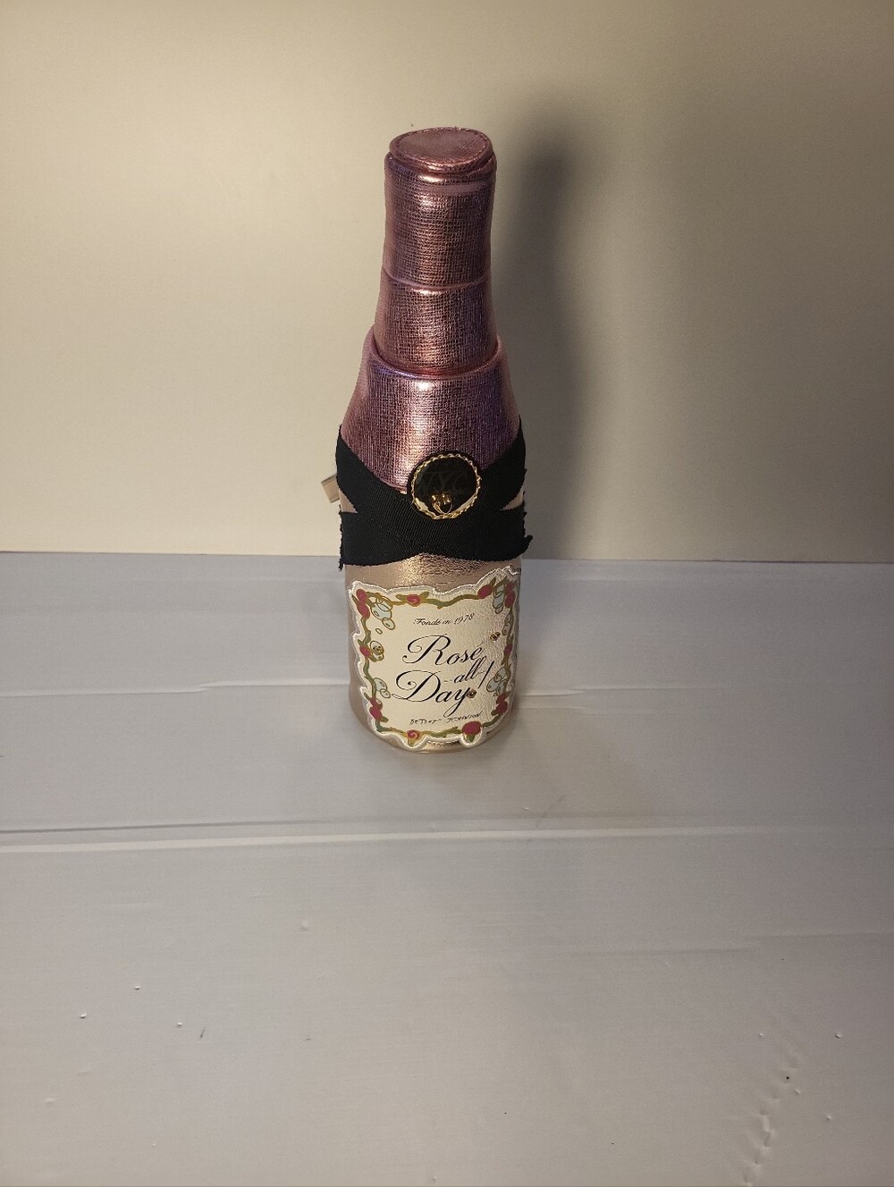 Betsey Johnson Rosè All Day Purse Wristlet Pouch Bottle Bag